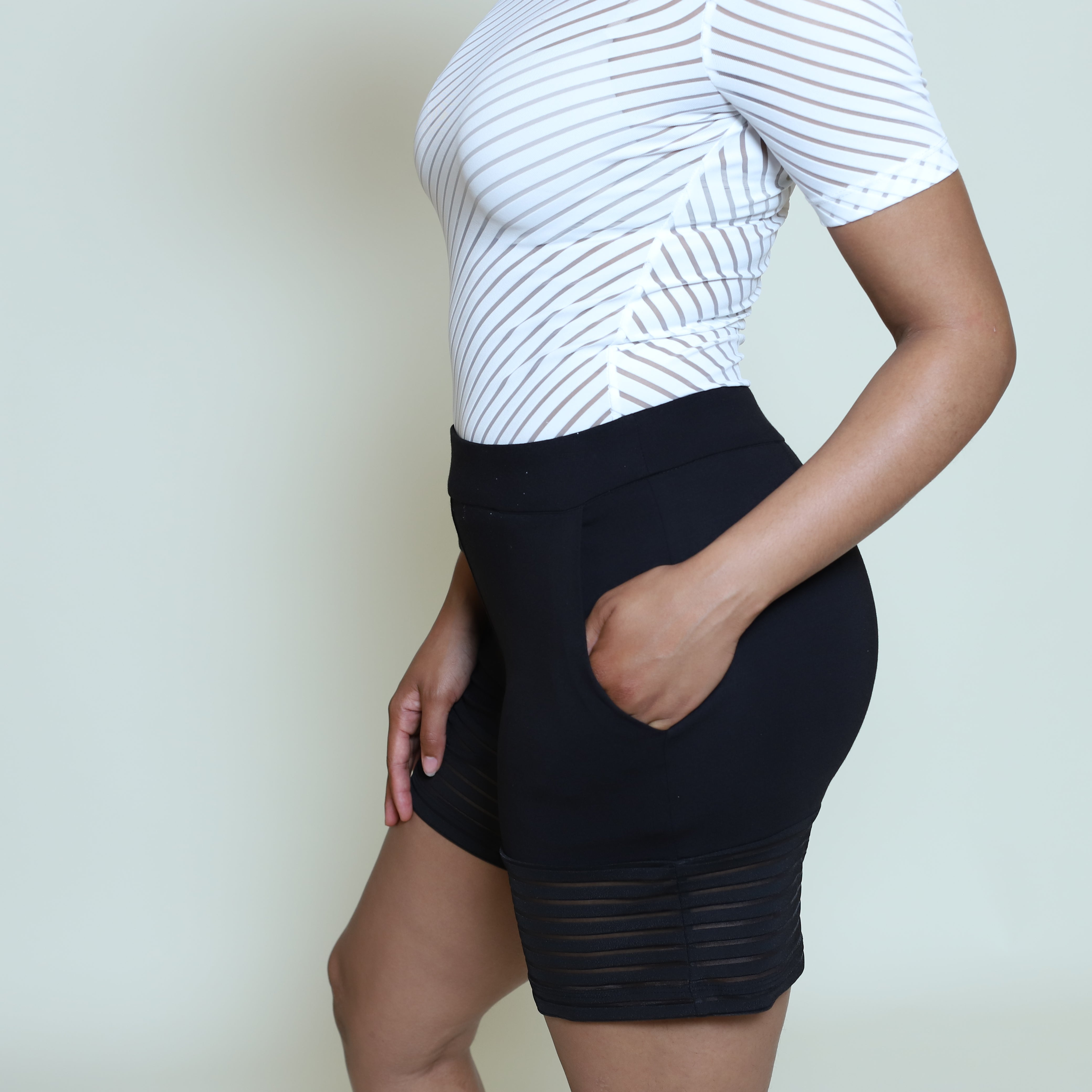 Cindy Shorts With Striped Band